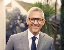 London film location Lodge Hire Lodge Commercial Location Hire Commercial TV Hire onlocation onset location movielocations filming movies location manager location scouting filming locations location scout filmset filming location swimming pool Park Lodge hire country house London Property Real estate Property Lodge Hire lodge Luxury property London homes London real estate Driveway On set location Film making Location scouting Film location film making music video location Pool Garden pool Garden Music Video Shoot MV shoot