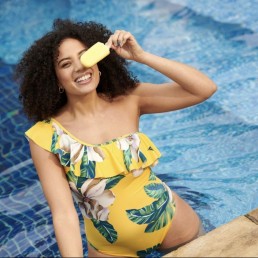 London film location Lodge Hire Lodge Commercial Location Hire Commercial TV Hire onlocation onset location movielocations filming movies location manager location scouting filming locations location scout filmset filming location swimming pool Park Lodge hire country house London Property Real estate Property Lodge Hire lodge Luxury property London homes London real estate Driveway On set location Film making Location scouting Film location film making music video location Dining Room Dining set Music Video Shoot Family shoot location Bedroom Master bedroom Clothing Line Photoshoot